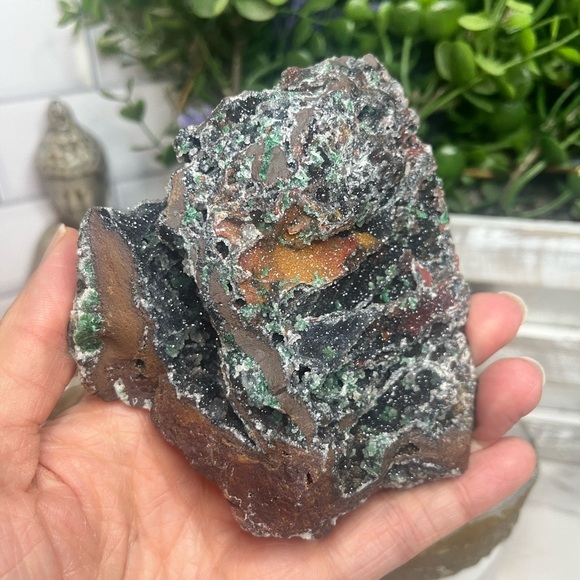 Druzy Malachite on Matrix - Picture 5 of 9